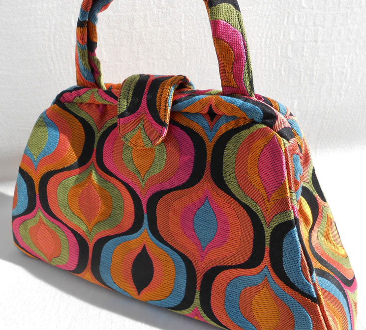 Victoria Horner Creative Handbags > Jackie Clutch
